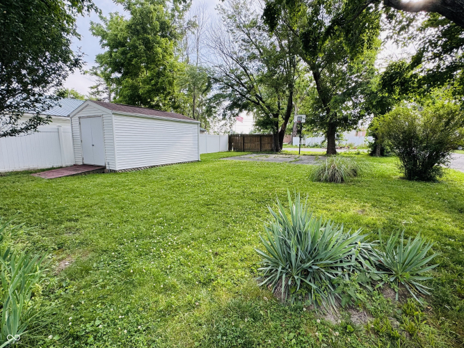 Listing Image 14