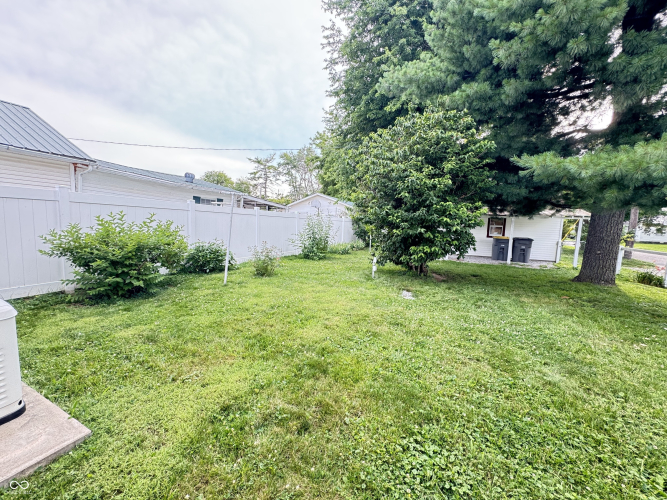 Listing Image 19