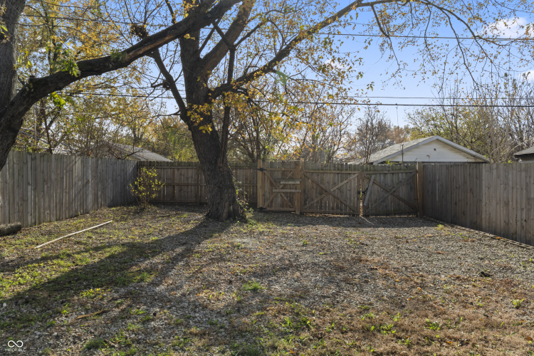 Listing Image 26