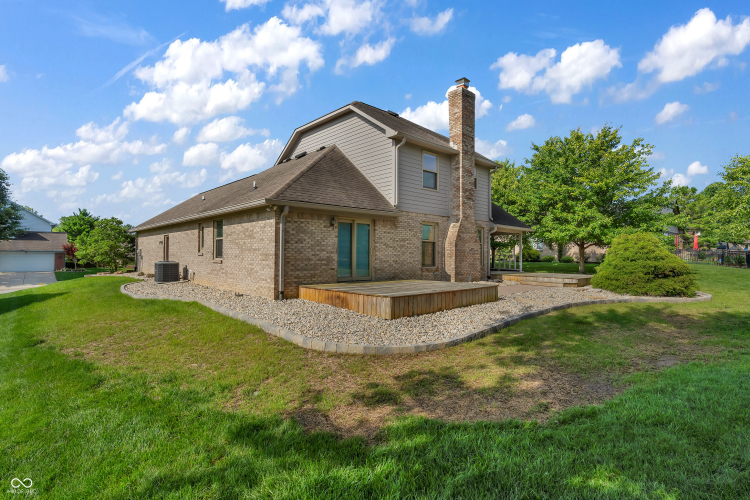 Listing Image 52