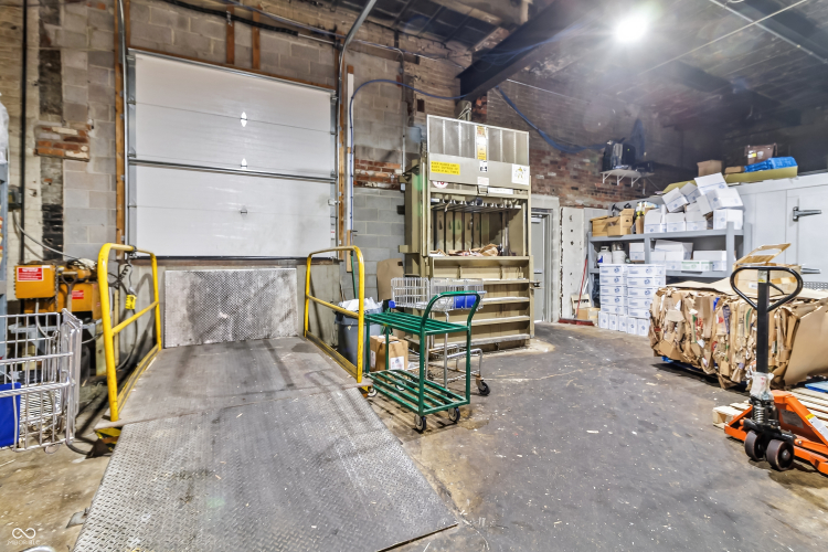 Listing Image 21