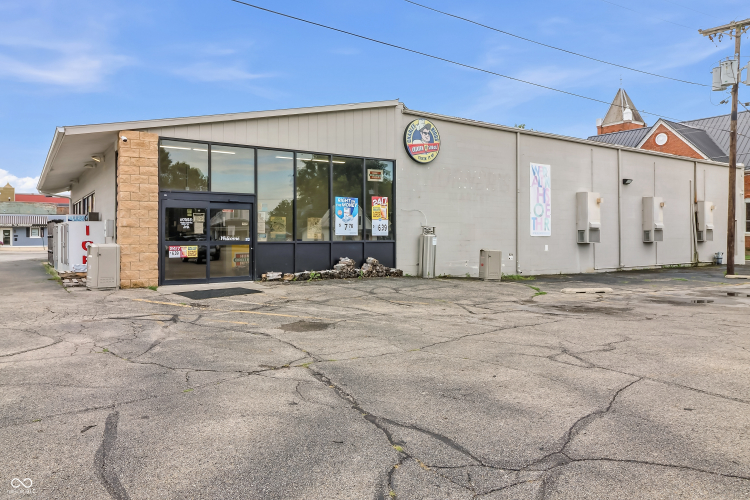 Listing Image 28