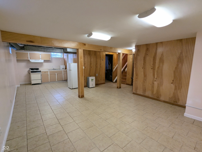 Listing Image 28