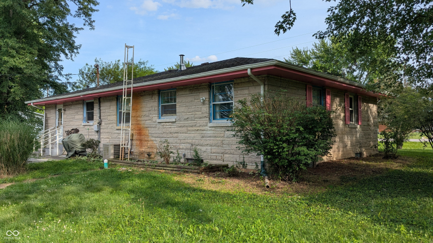Listing Image 38