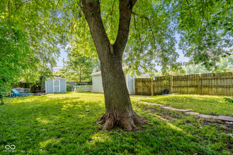 Listing Image 18