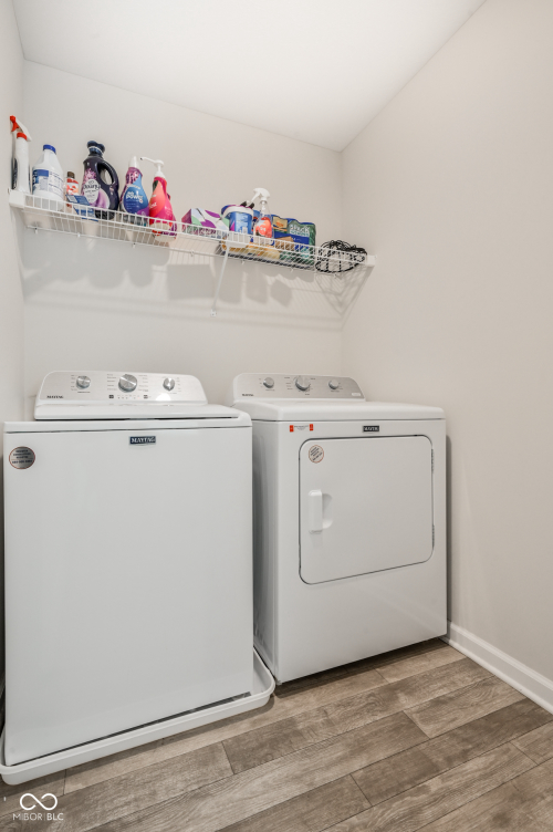 Listing Image 19