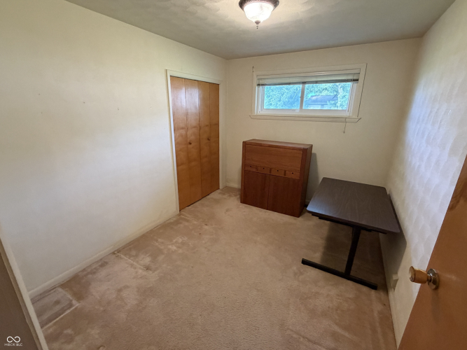Listing Image 38