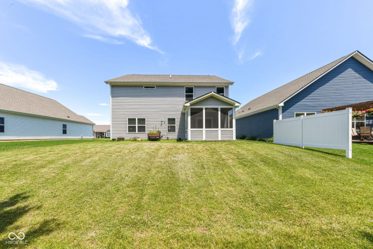 Listing Image 37
