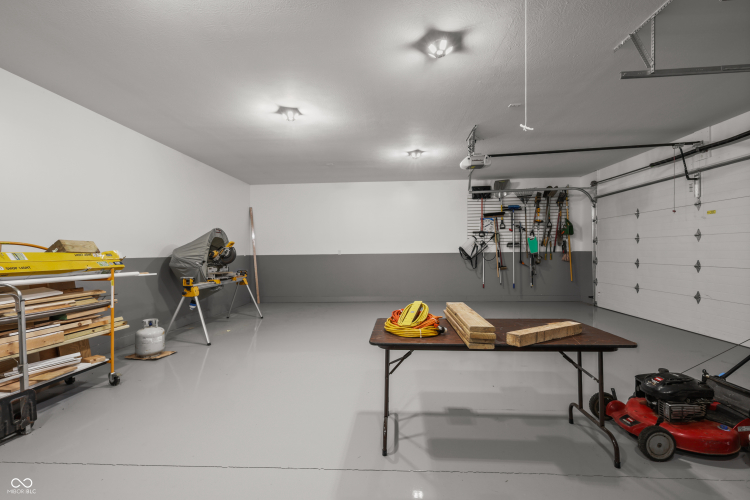 Listing Image 33