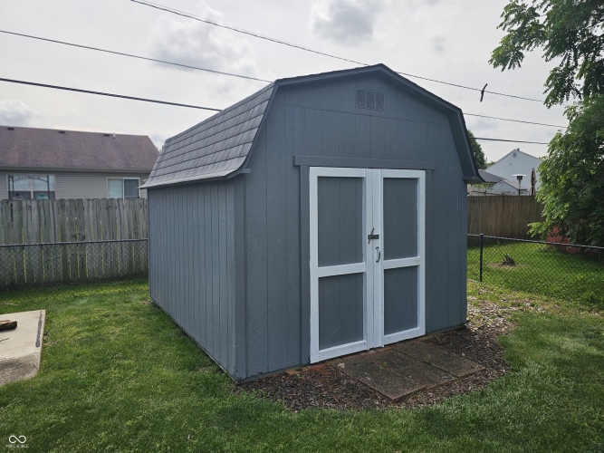 Listing Image 5