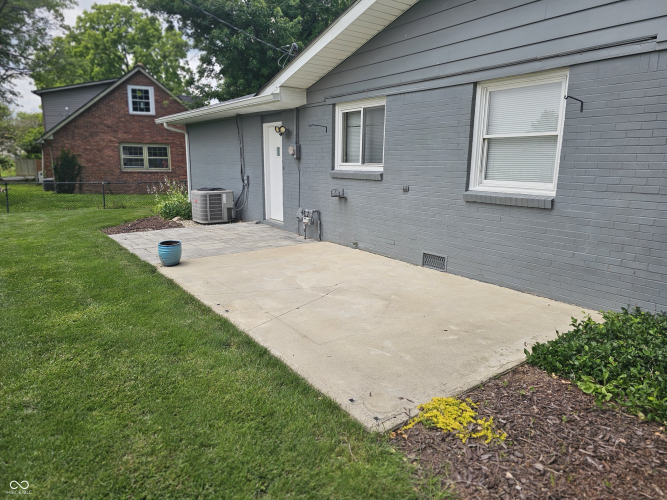 Listing Image 8