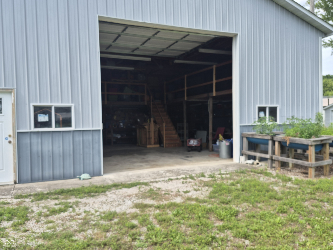 Listing Image 33