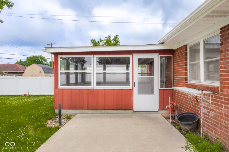 Listing Image 35