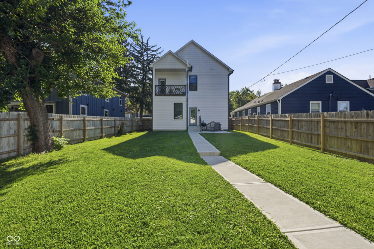 Listing Image 22