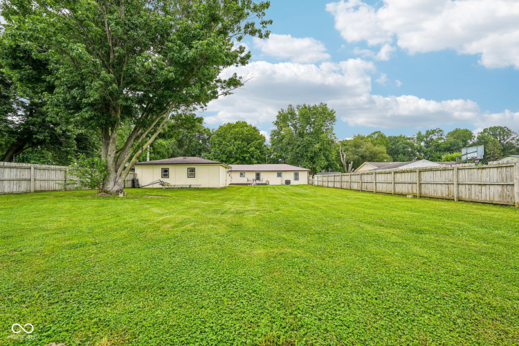 Listing Image 45