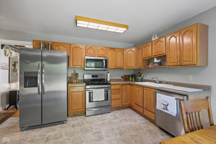 Listing Image 13