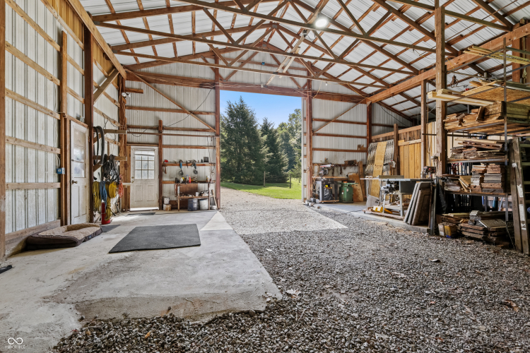 Listing Image 37