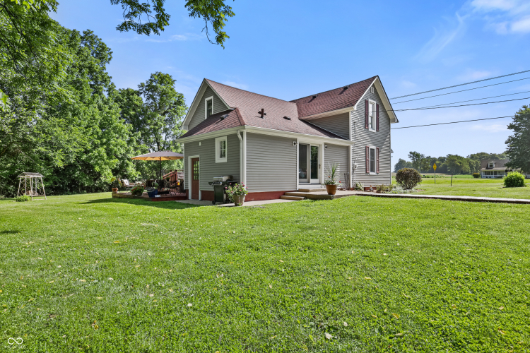 Listing Image 5