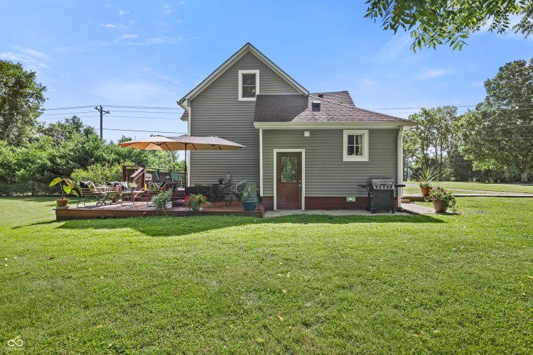Listing Image 6