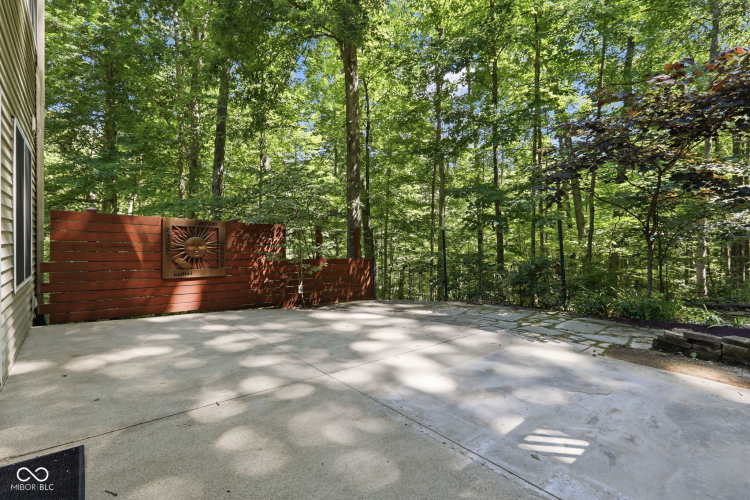 Listing Image 52