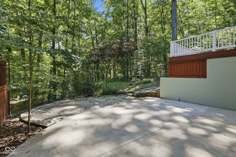 Listing Image 53