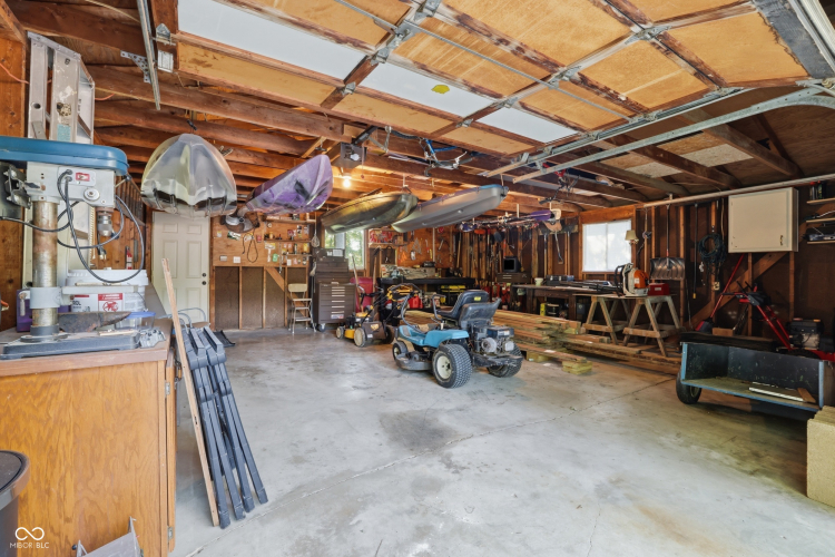 Listing Image 36