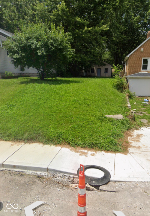 Listing Image 3