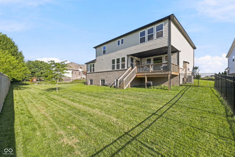 Listing Image 44