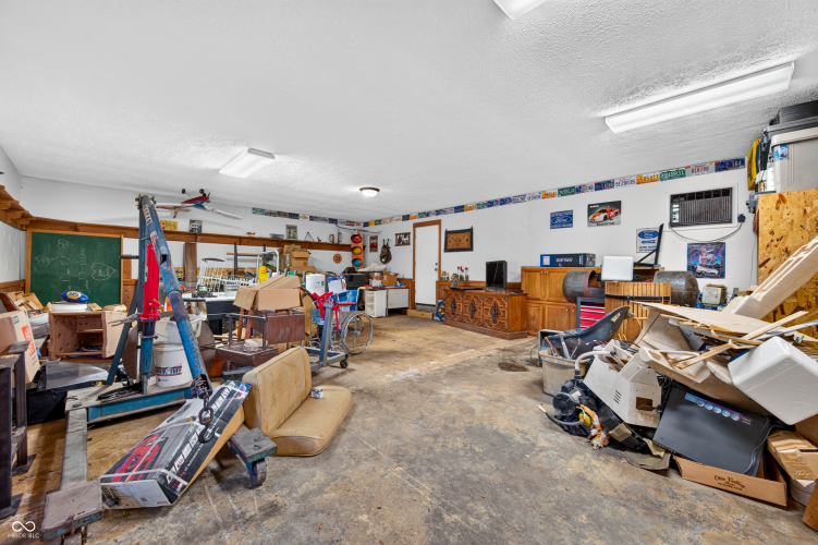 Listing Image 71