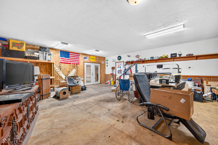 Listing Image 73