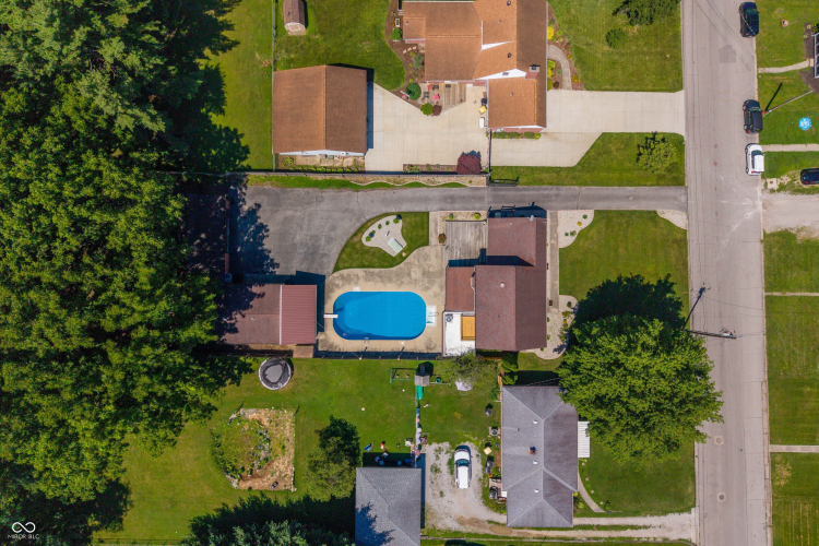 Listing Image 79