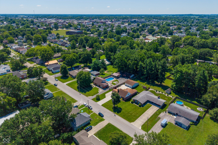 Listing Image 83