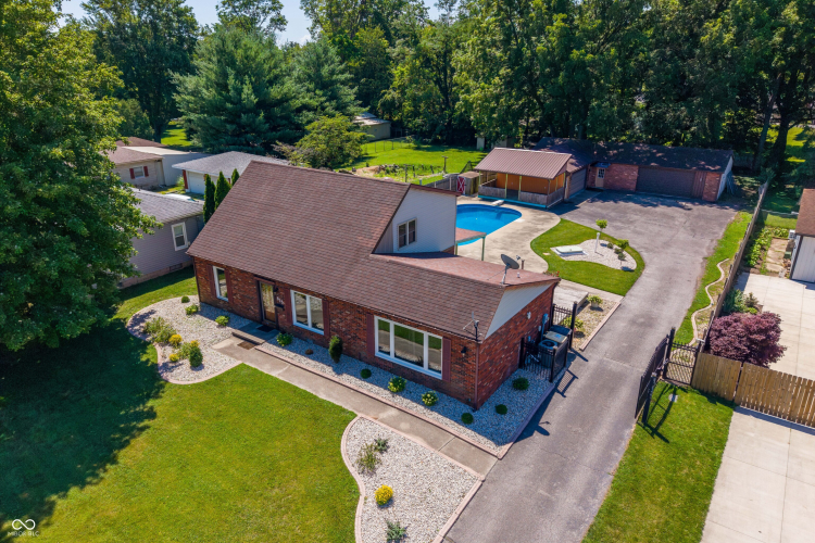 Listing Image 95