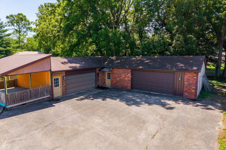 Listing Image 98