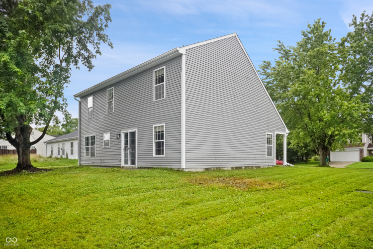 Listing Image 24
