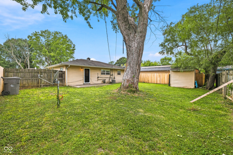 Listing Image 19
