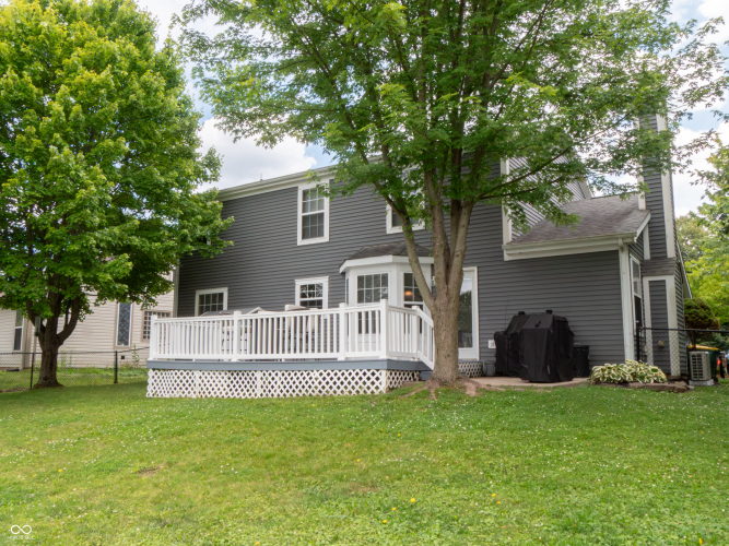 Listing Image 11