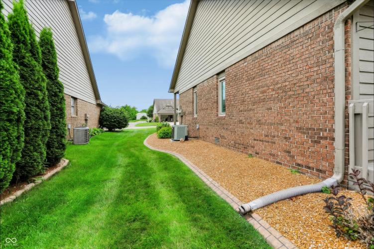 Listing Image 39