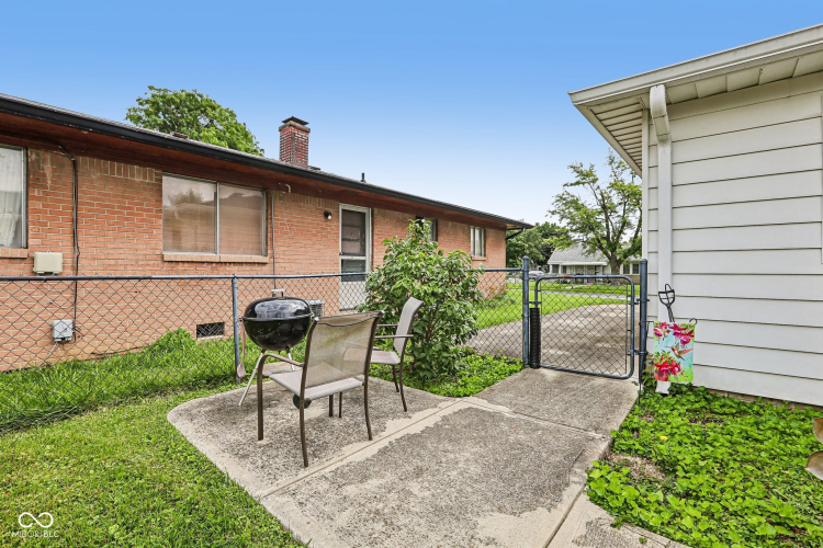 Listing Image 25