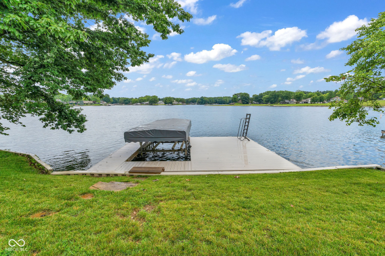 Listing Image 80
