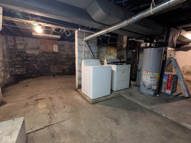 Listing Image 17