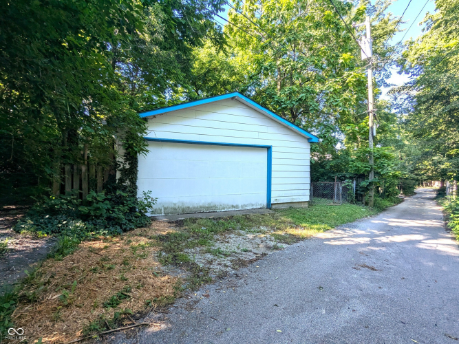 Listing Image 21