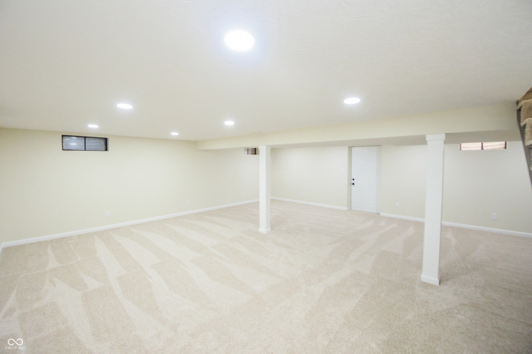 Listing Image 51