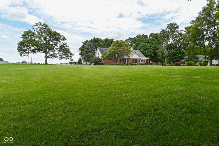 Listing Image 54
