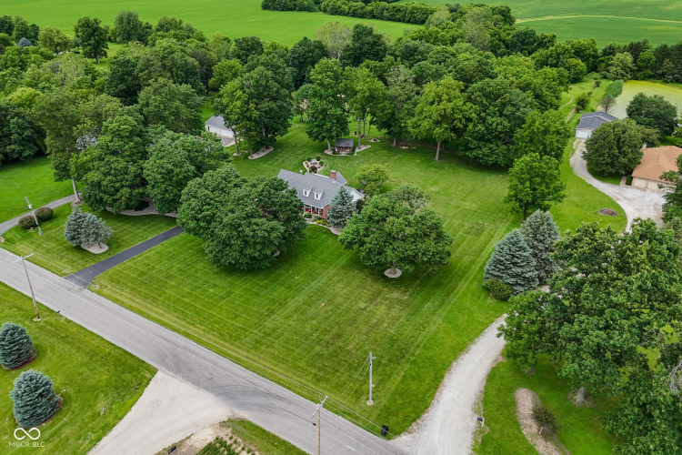 Listing Image 56