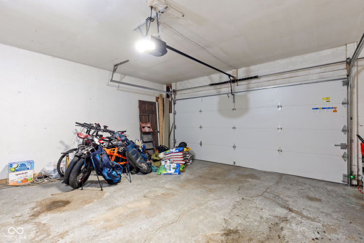 Listing Image 24
