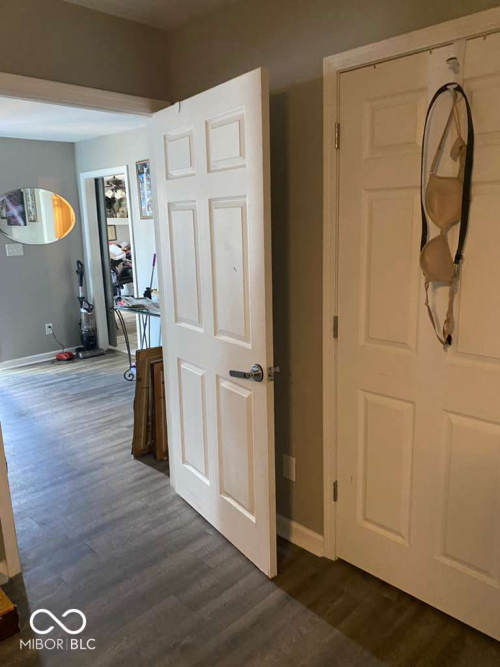 Listing Image 17