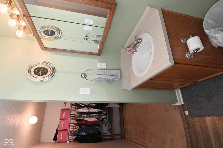 Listing Image 31