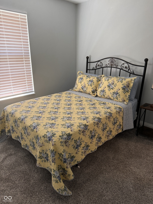 Listing Image 11