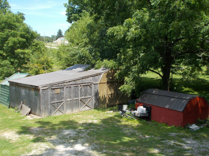 Listing Image 16